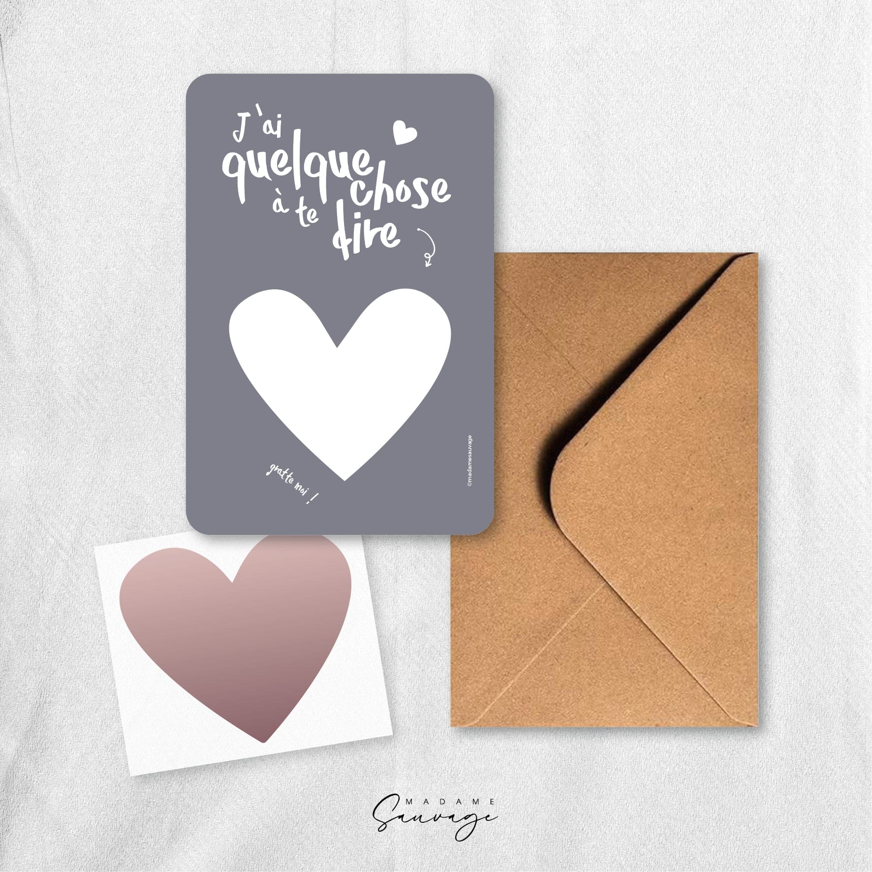 Carte à gratter PERSONNALISABLE - Carte grise coeur rose